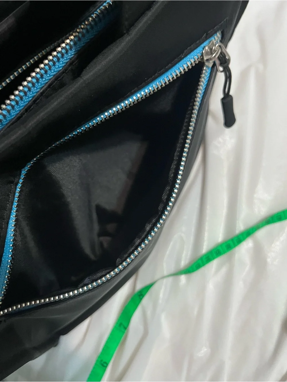 Tahari beautiful bag